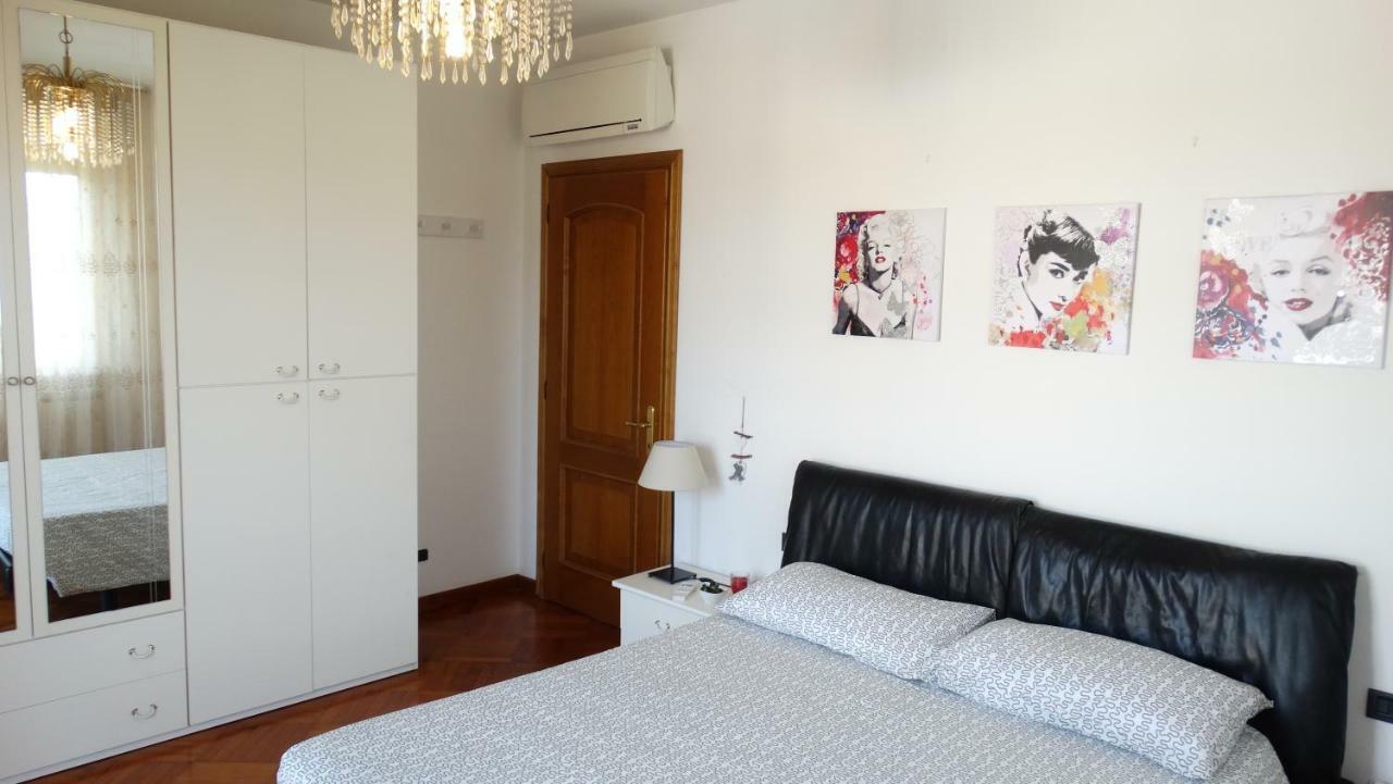 サルツァーナ Supercasona Praticaヴィラ エクステリア 写真