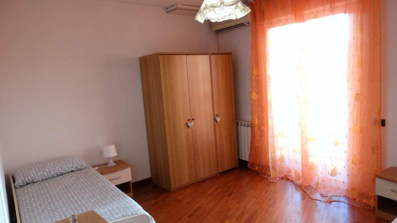サルツァーナ Supercasona Praticaヴィラ エクステリア 写真